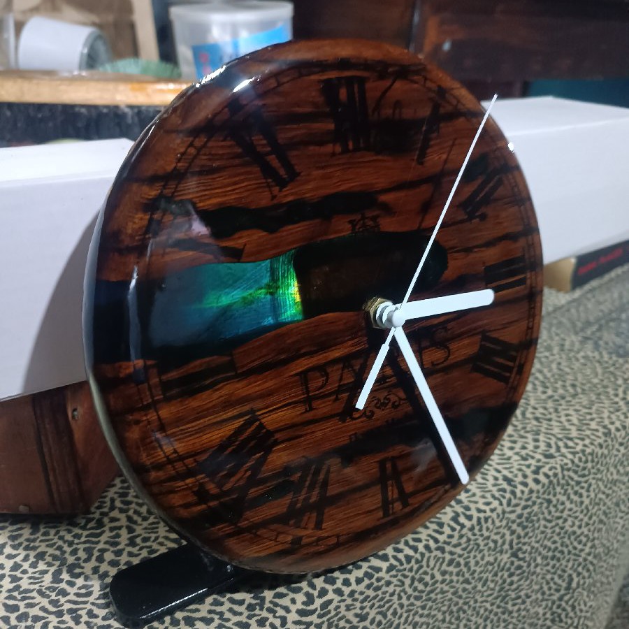 Handmade Table Clocks