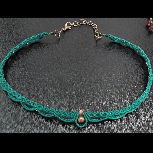 Emerald Green Choker image 2
