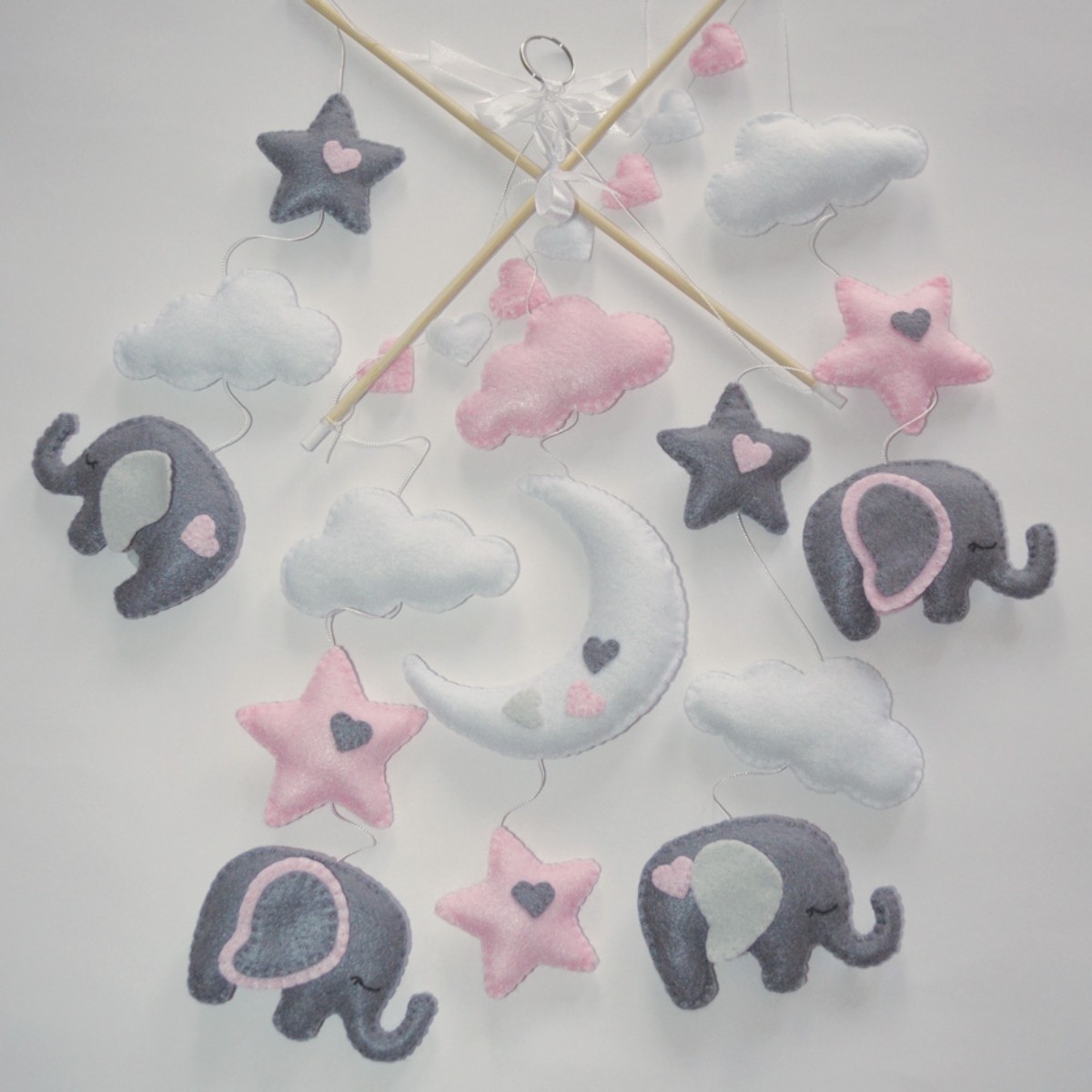 Baby Mobile – Ellies in Pink