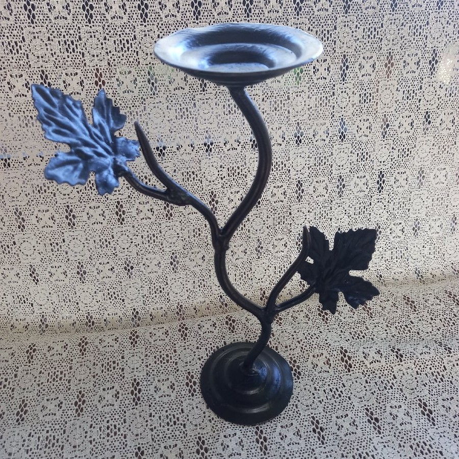 Oak Leaf Cande Holder