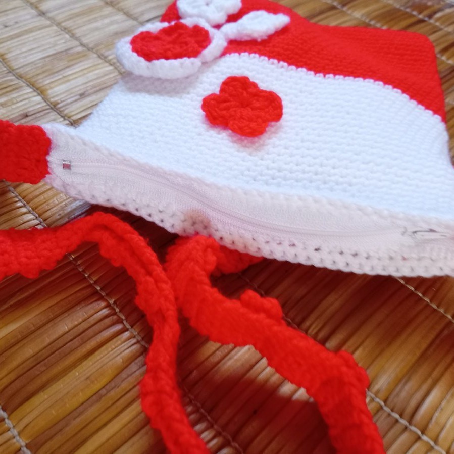 Handmade Crochet Crossbody Bag | Red & White Floral Shoulder Bag | Lightweight Crochet Purse | Boho Gift for Women image 3