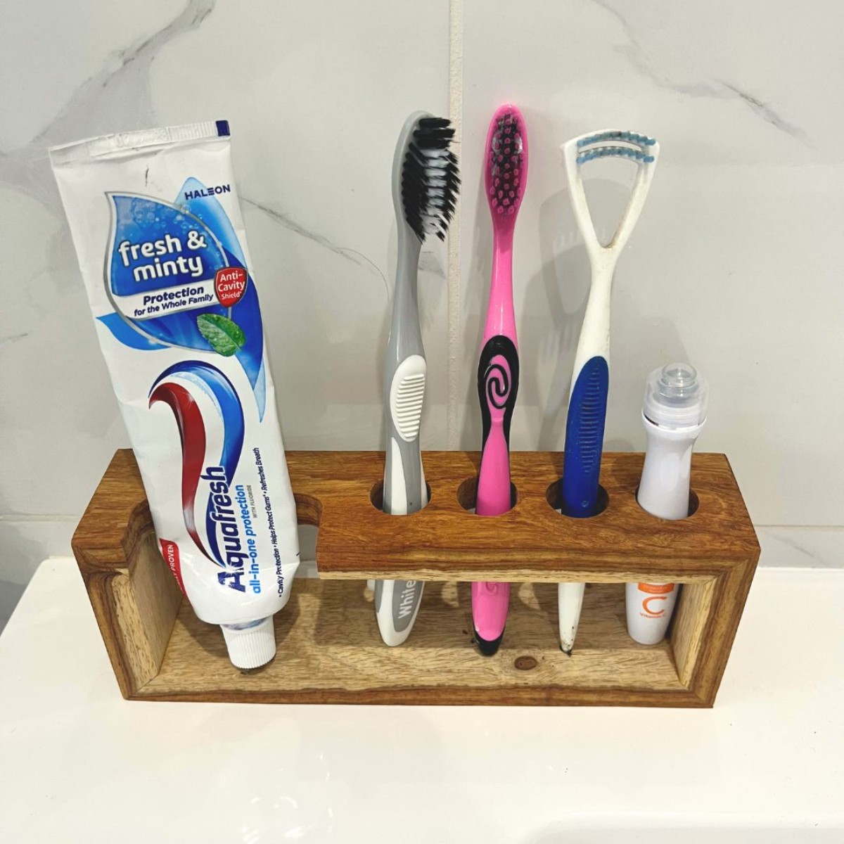 Kiaat Toothbrush & Toothpaste Holder