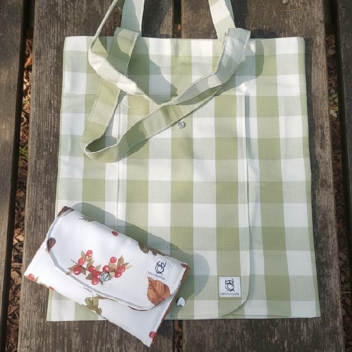 Handmade Wallet Shopper Set image 2