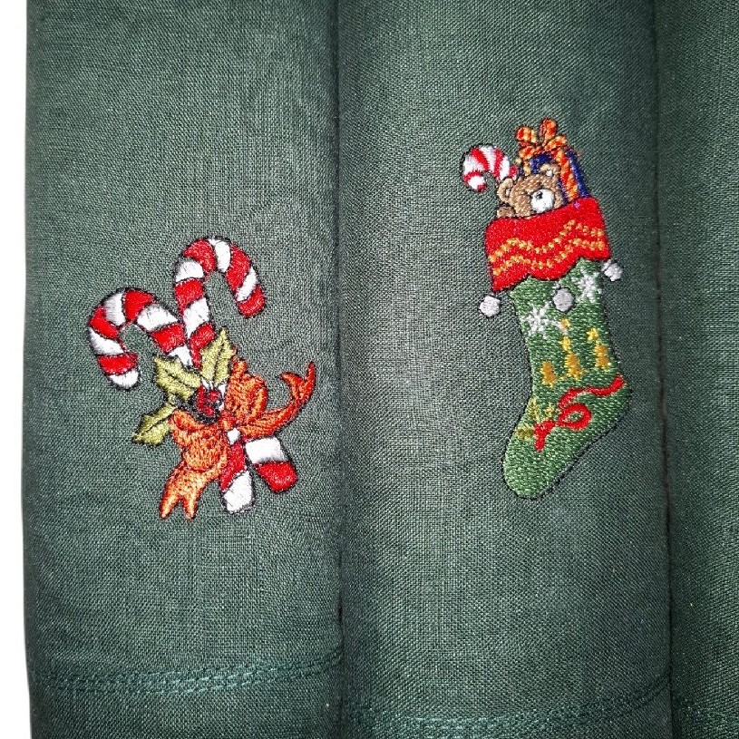 Embroidered Linen Napkins image 3