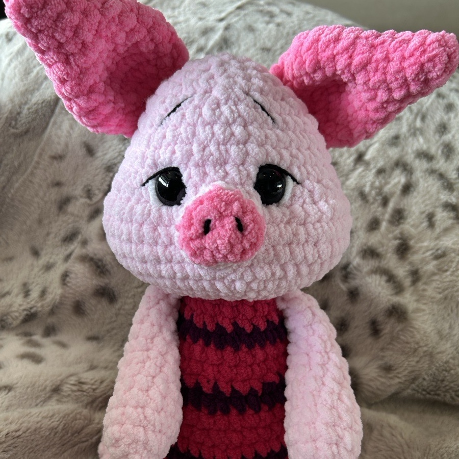 Piglet image 3