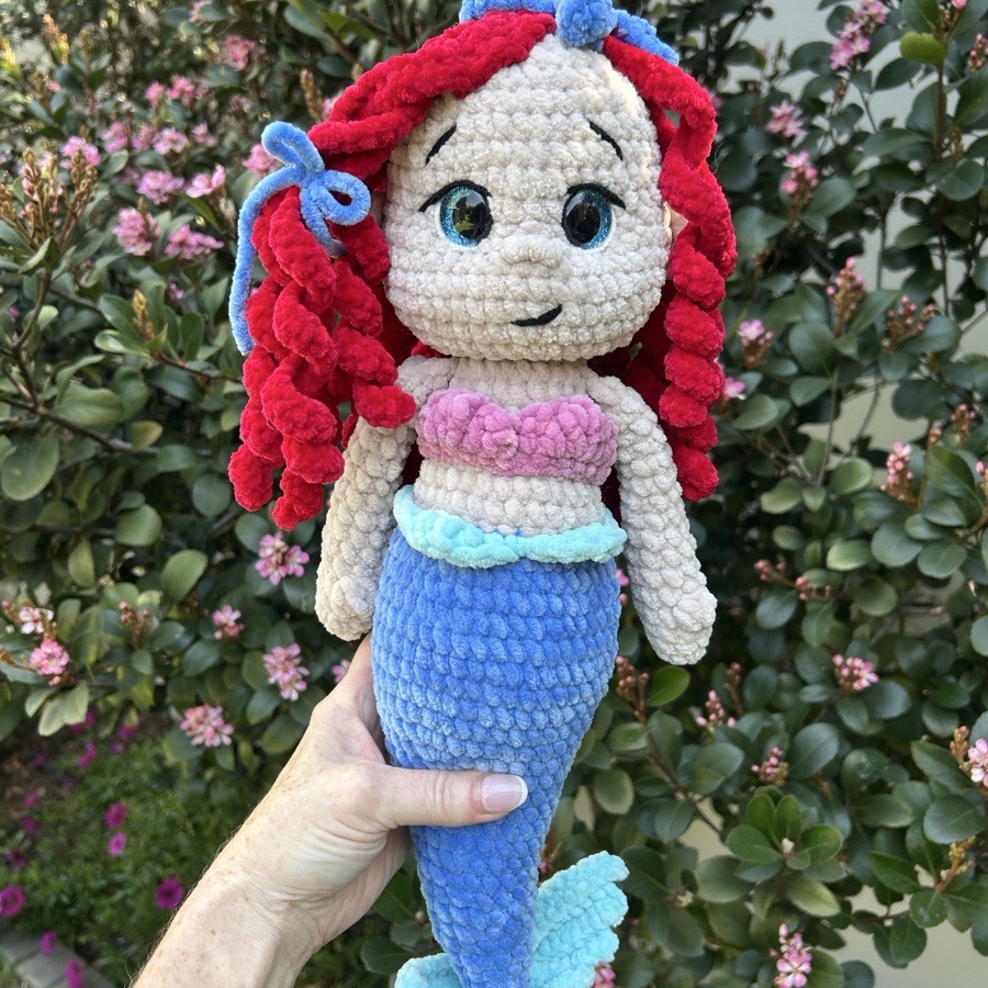 Ariel Mermaid image 3