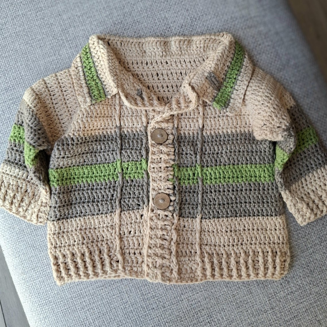 Cardigan with Collar. Neutrals. image 4