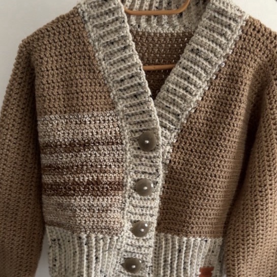 Cardigan image 3