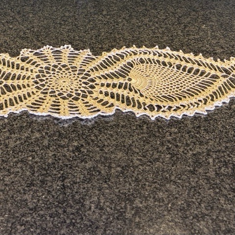 Table Runner image 2