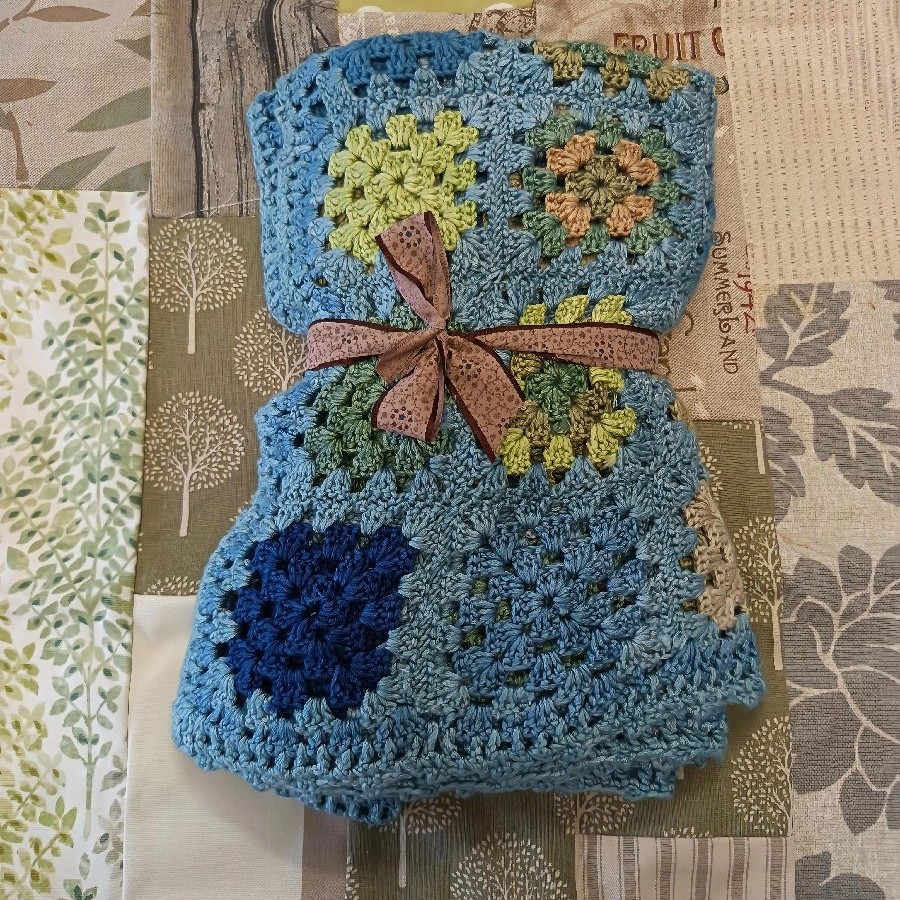 Cot Sized Crochet Blanket Blue image 3