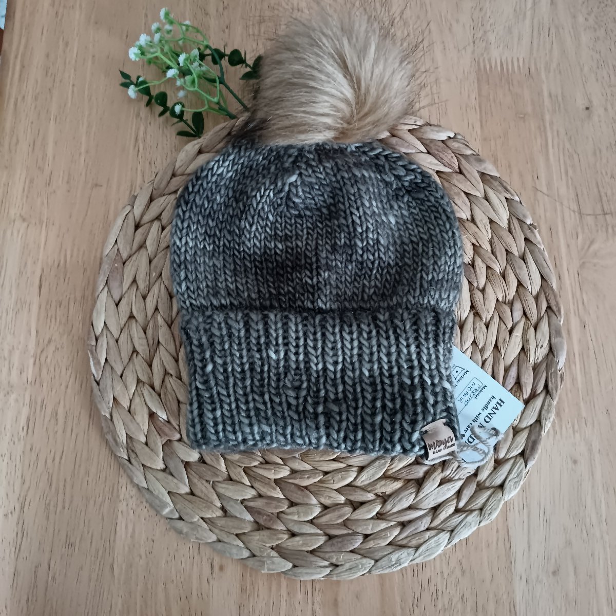 Kids Hand-knit Beanie With Pom-pom.
