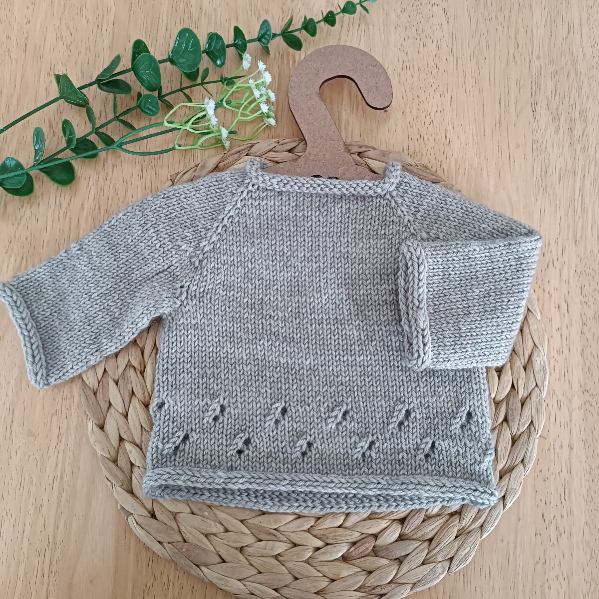 Newborn Hand-knitted Set image 2