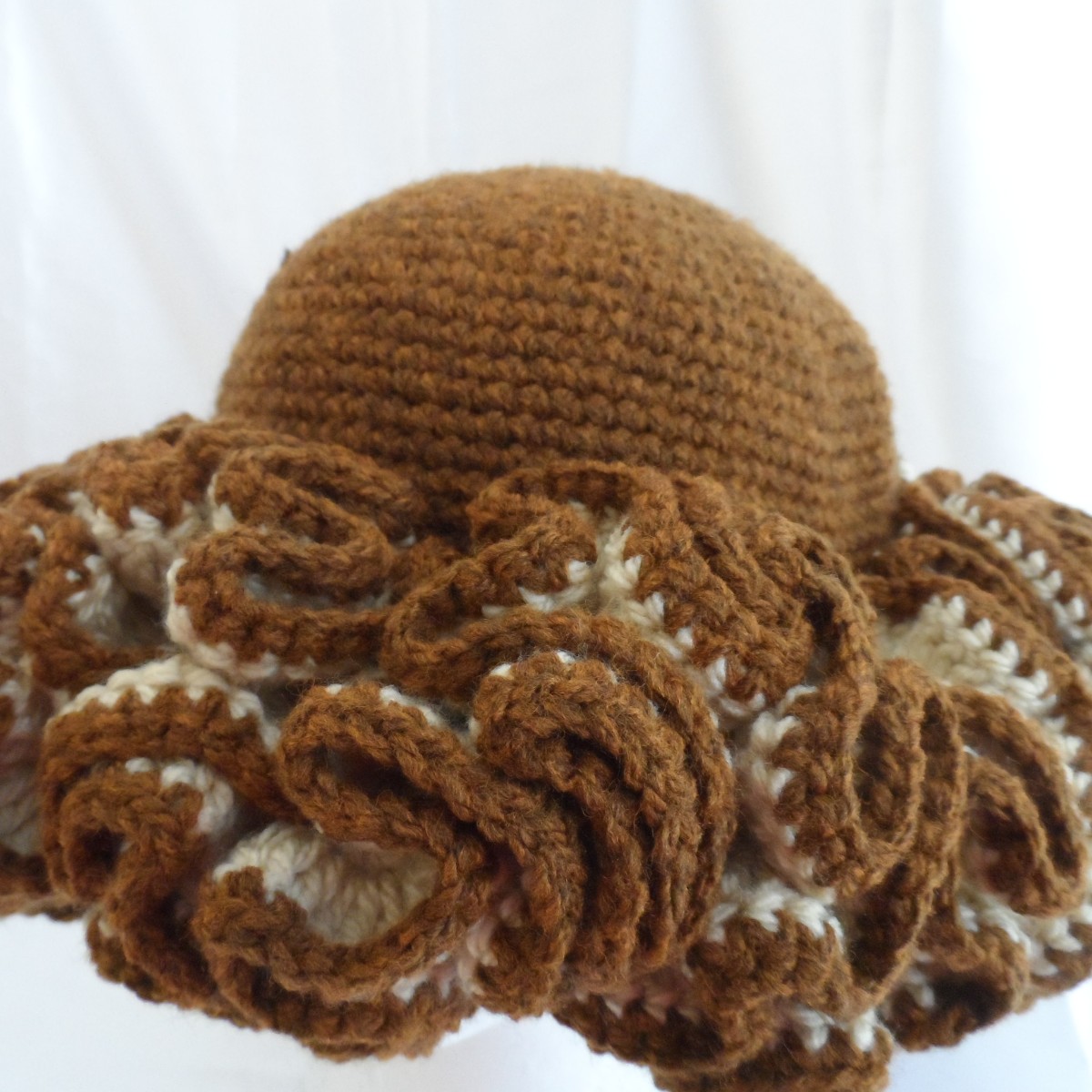 Ruffle Hat Brown image 3