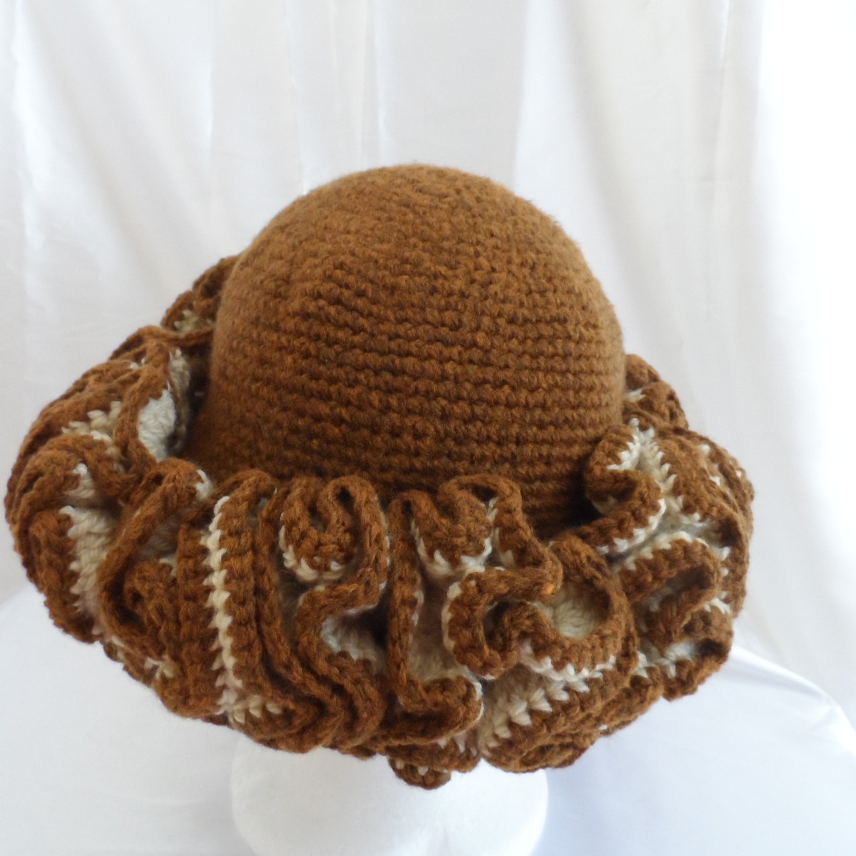 Ruffle Hat Brown image 2