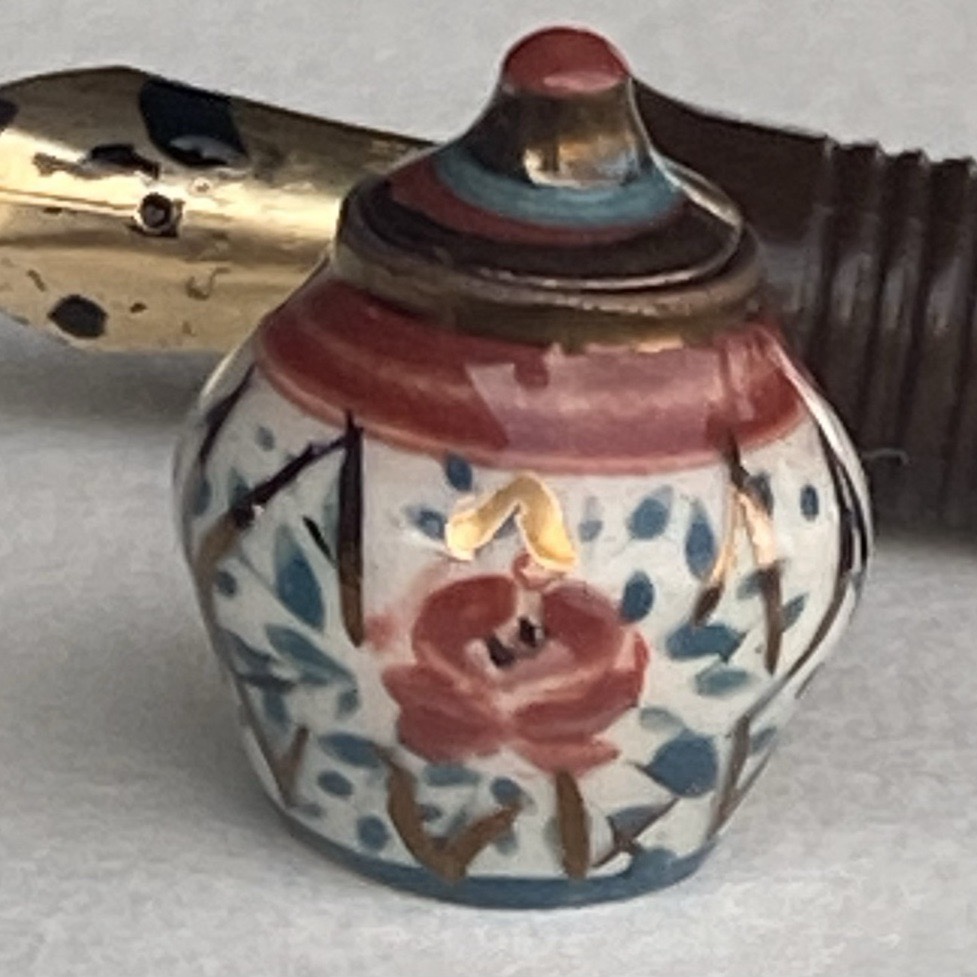 Jinger Jar image 2