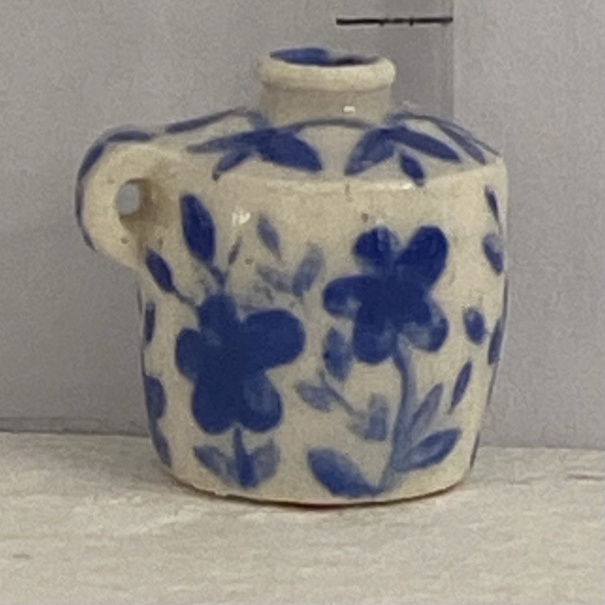 Jar. Blue Flowers.