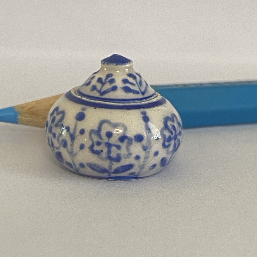 Blue Flower Soup Bowl/tureen.