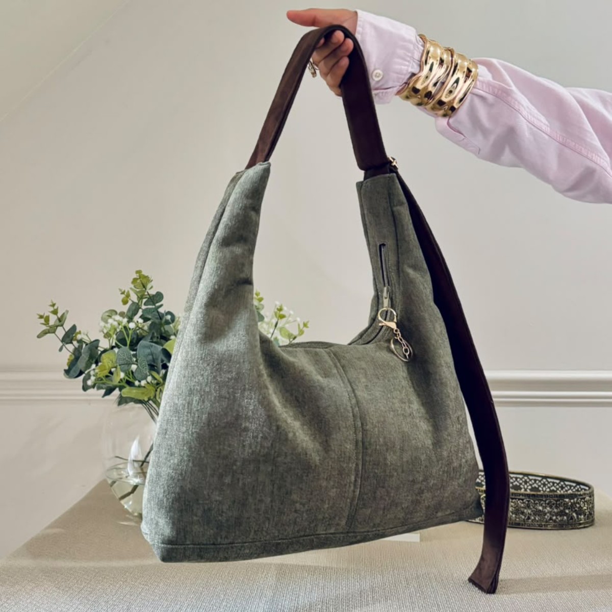 Hobo bag (two tone) image 4
