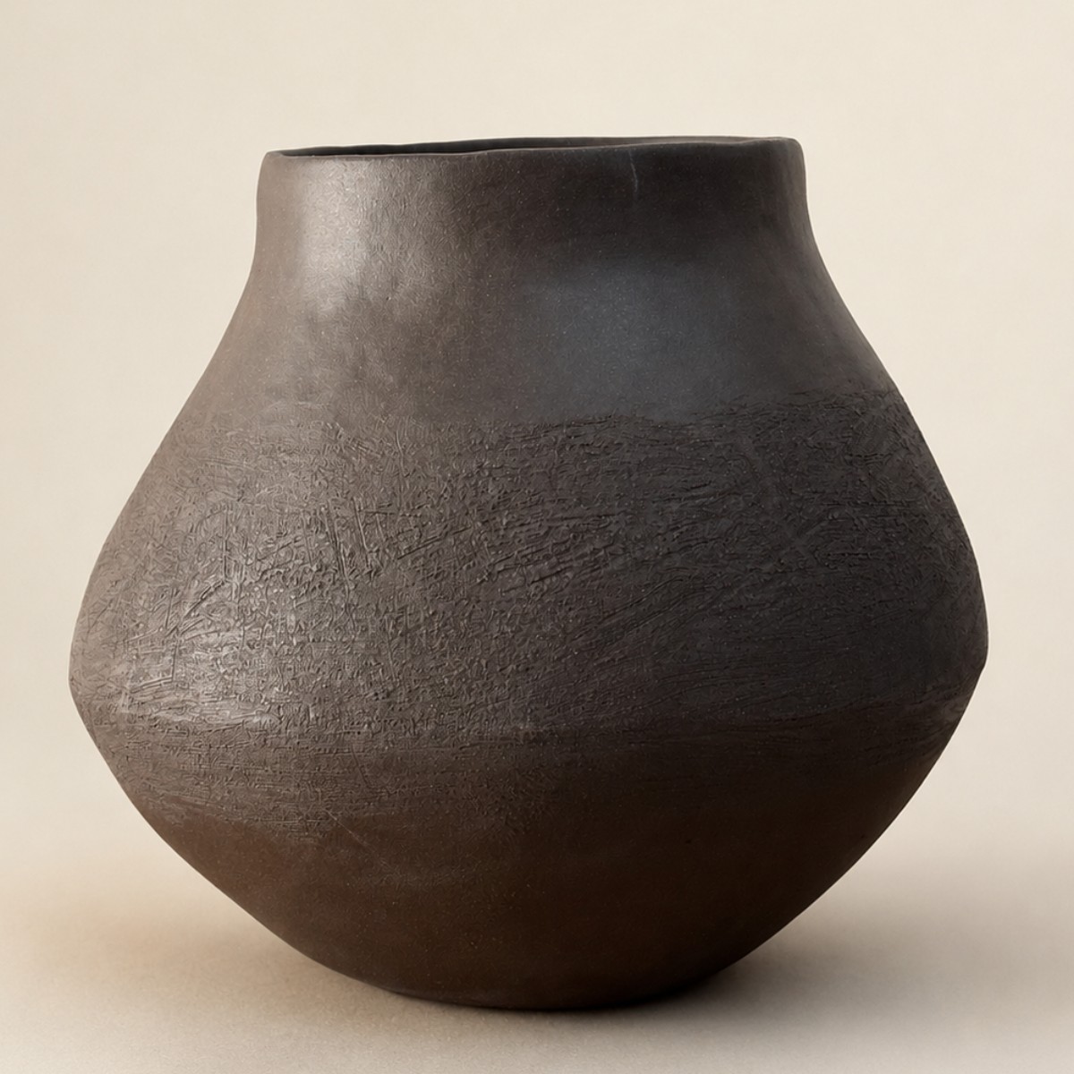 Charcoal clay textured vessel